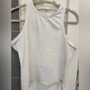 Vuori White Sleeveless Top